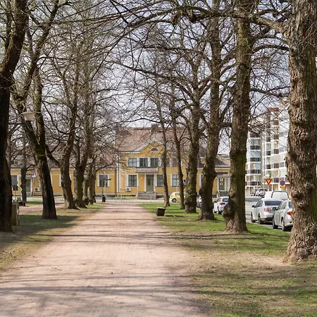 Torget Laululinna Apartment *